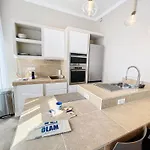 Vidal Rue Antibes Sncf Station 2 Mn 1 Bedroom Quiet Building Hyper Center Olam Appartamento *