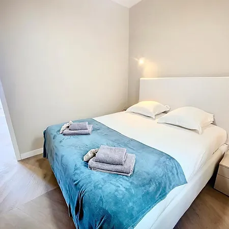 Vidal Rue Antibes Sncf Station 2 Mn 1 Bedroom New 2024 Quiet Building Hyper Center By Olam Appartement Cannes