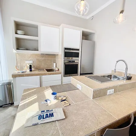 Vidal Rue Antibes Sncf Station 2 Mn 1 Bedroom Quiet Building Hyper Center Olam Apartment *