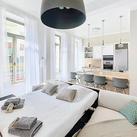 Vidal Rue Antibes Sncf Station 2 Mn 1 Bedroom Quiet Building Hyper Center Olam * Cannes